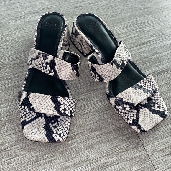 Marc Fisher Shoes Marc Fisher Pat Slide Sandal In Grey snake print - Picture 1 of 5